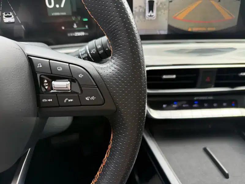 Changan UNI-T 2022 1.5T Sport Flagship Edition — миниатюра 13