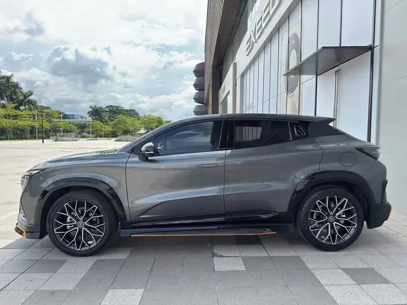 Changan UNI-T 2022 1.5T Sport Flagship Edition — миниатюра 4