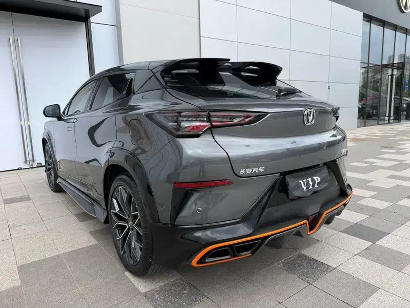 Changan UNI-T 2022 1.5T Sport Flagship Edition — миниатюра 5
