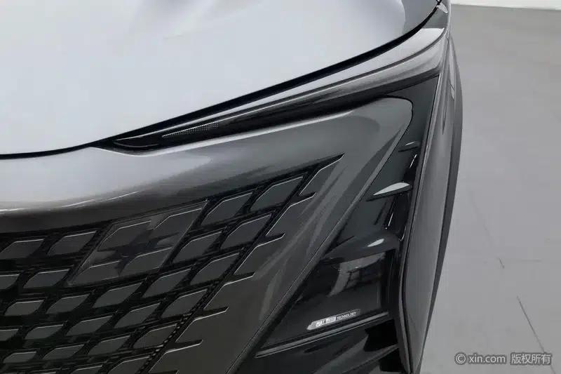 Changan UNI-T 2022 1.5T Premium Edition — миниатюра 7