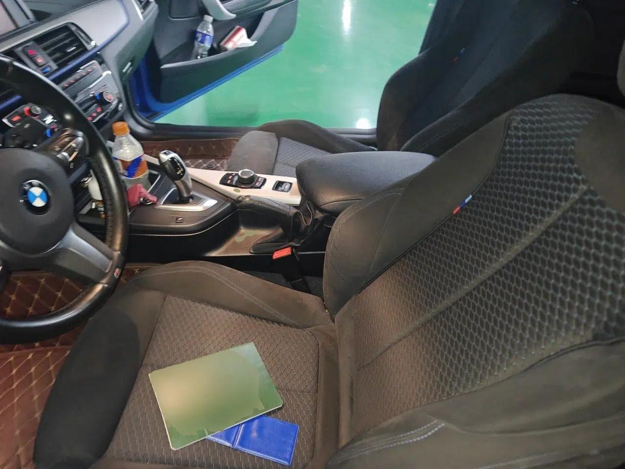 BMW 2 Series 2018 225i Convertible Coupe M Sport Edition — миниатюра 15