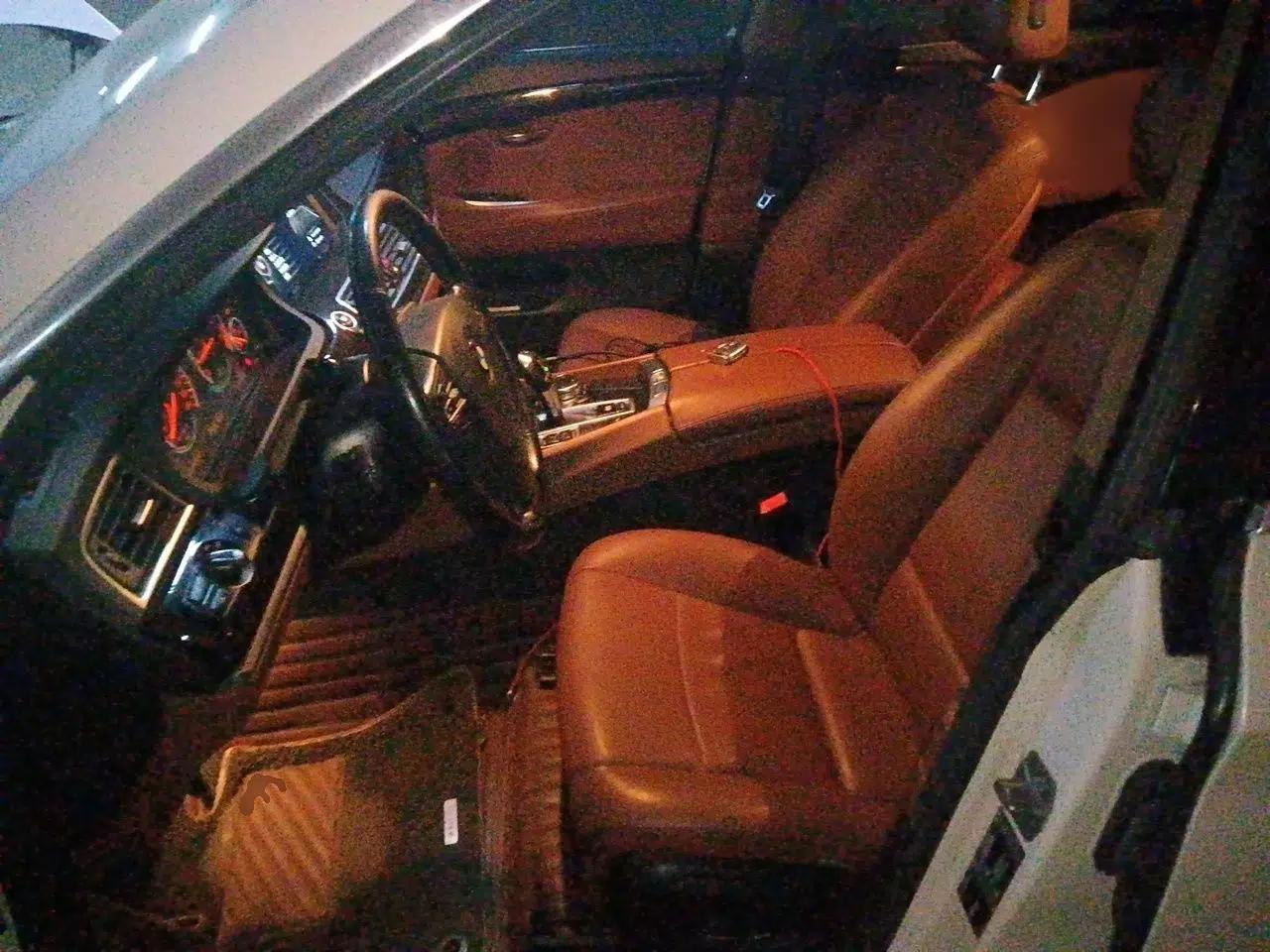 BMW 5 Series GT 2015 528i Leading Model — миниатюра 14