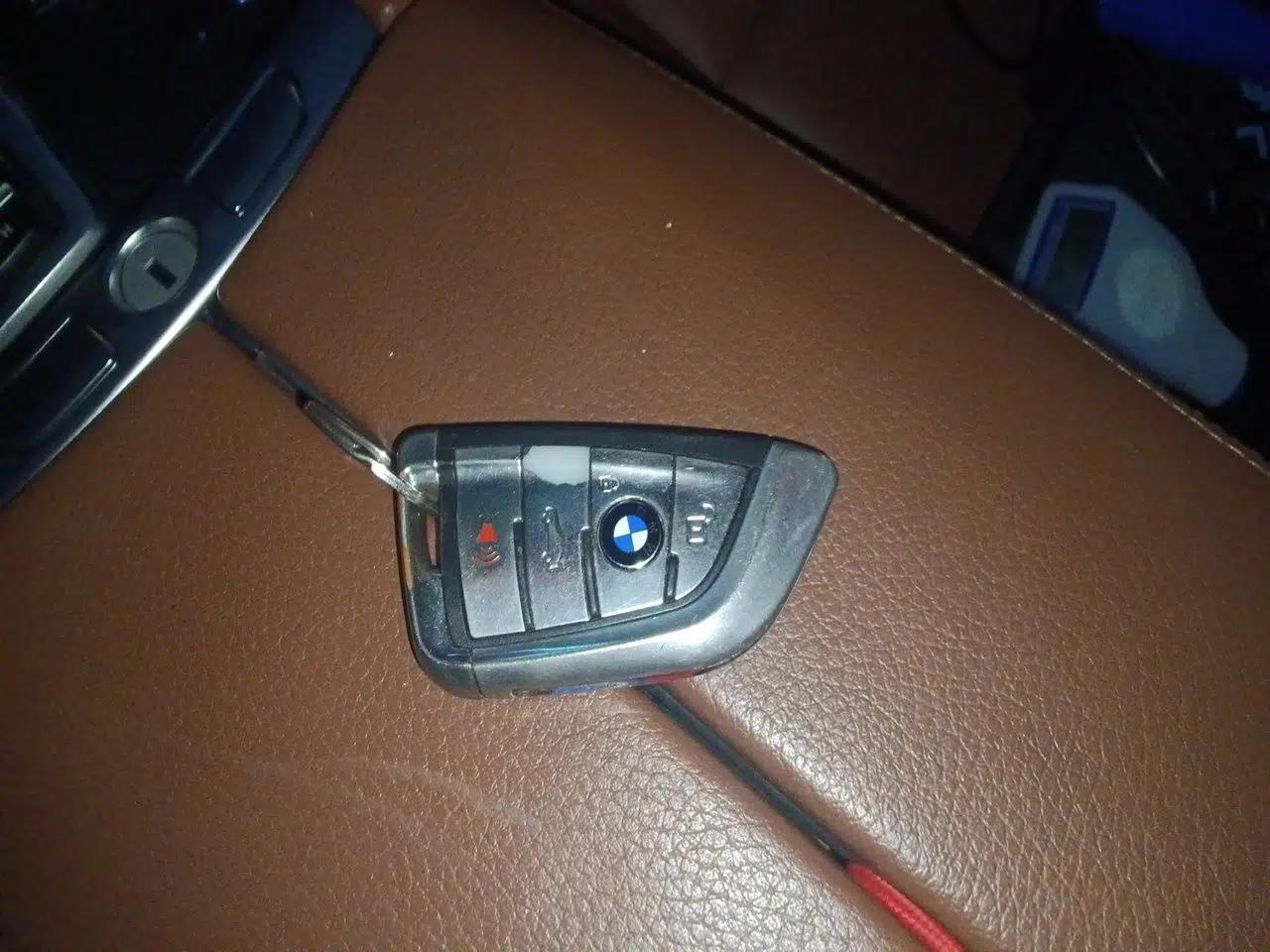 BMW 5 Series GT 2015 528i Leading Model — миниатюра 17