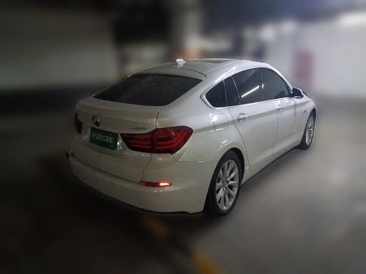 BMW 5 Series GT 2015 528i Leading Model — миниатюра 6
