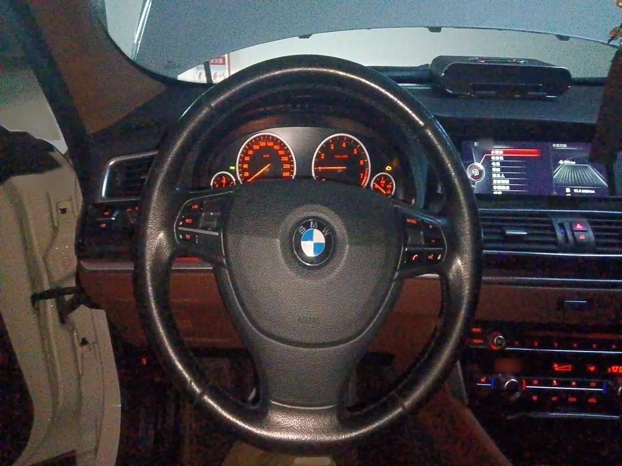 BMW 5 Series GT 2015 528i Leading Model — миниатюра 9