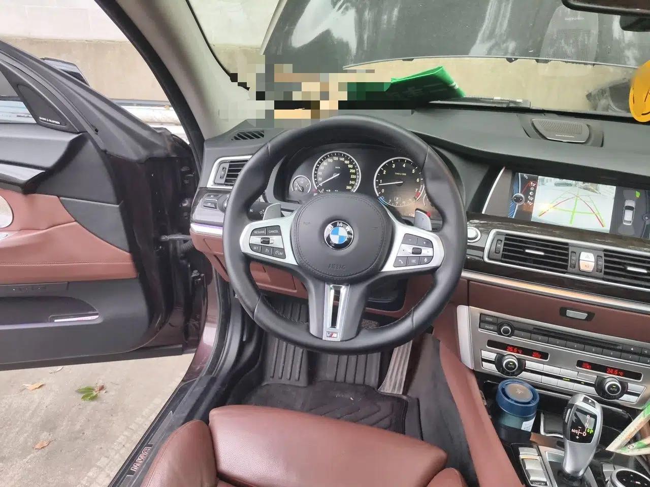 BMW 5 Series GT 2010 535i Leading Model — миниатюра 10