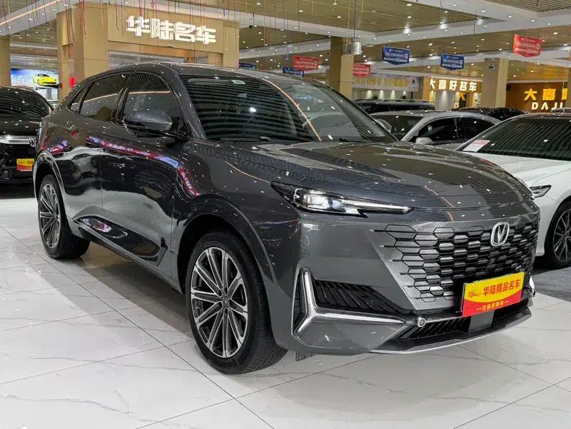 Changan UNI-K 2021 2.0T Premium Edition — миниатюра 3
