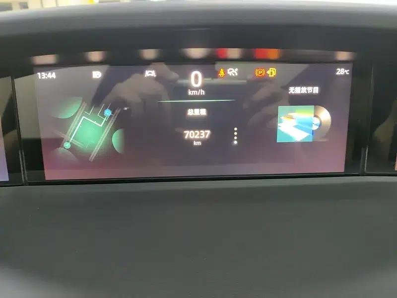 Changan UNI-K 2021 2.0T Premium Edition — миниатюра 15