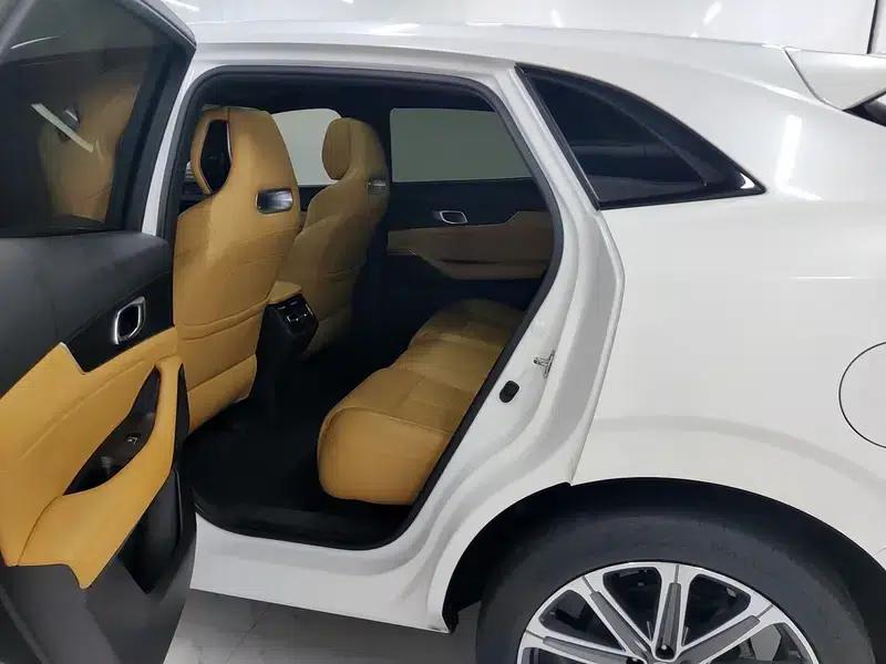 Changan UNI-K 2021 2.0T Premium Edition — миниатюра 18