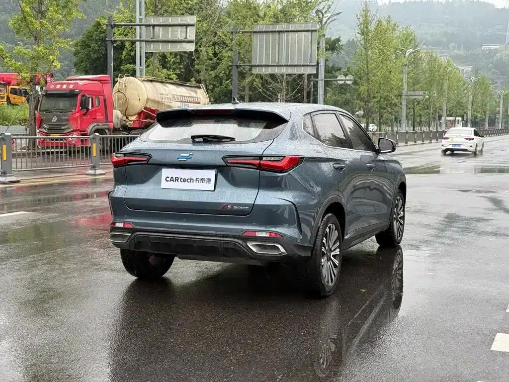 Changan Oushang X5 2021 Facelift 1.5T DCT Luxury Edition — миниатюра 4