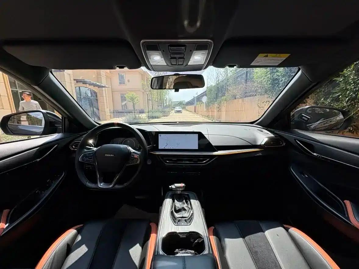 Changan Oushang X5 2022 Sport Edition 1.5T DCT Cyclone Charge — миниатюра 5