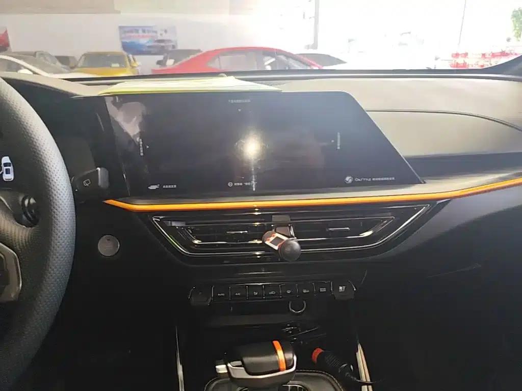 Changan Oushang X5 2022 Sport Edition 1.5T DCT Cyclone Charge — миниатюра 13