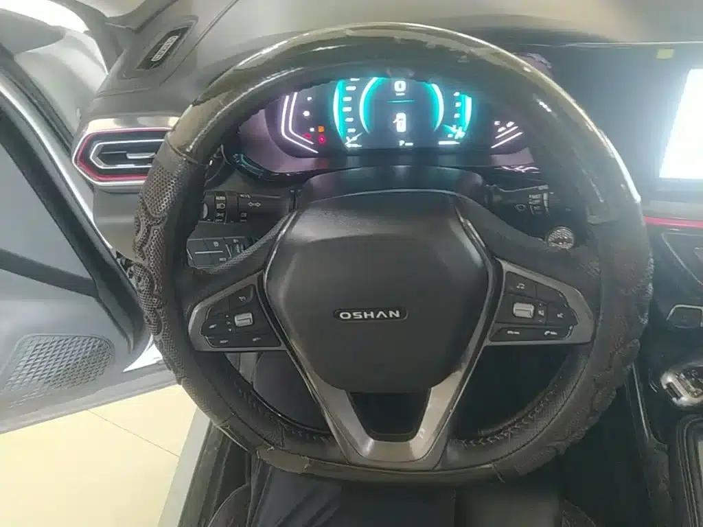 Changan Oushang X5 2021 1.6L CVT Premium Edition — миниатюра 11