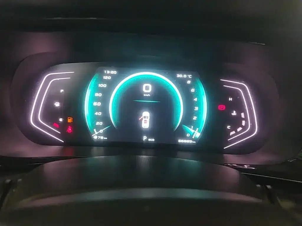 Changan Oushang X5 2021 1.6L CVT Premium Edition — миниатюра 12