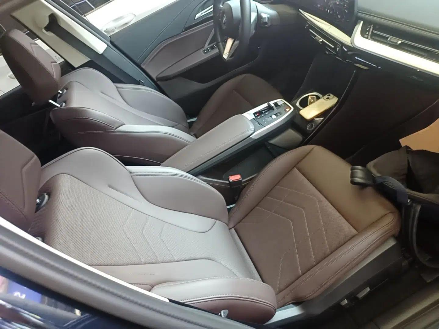 BMW iX1 2023 eDrive25L X Design Package — миниатюра 19