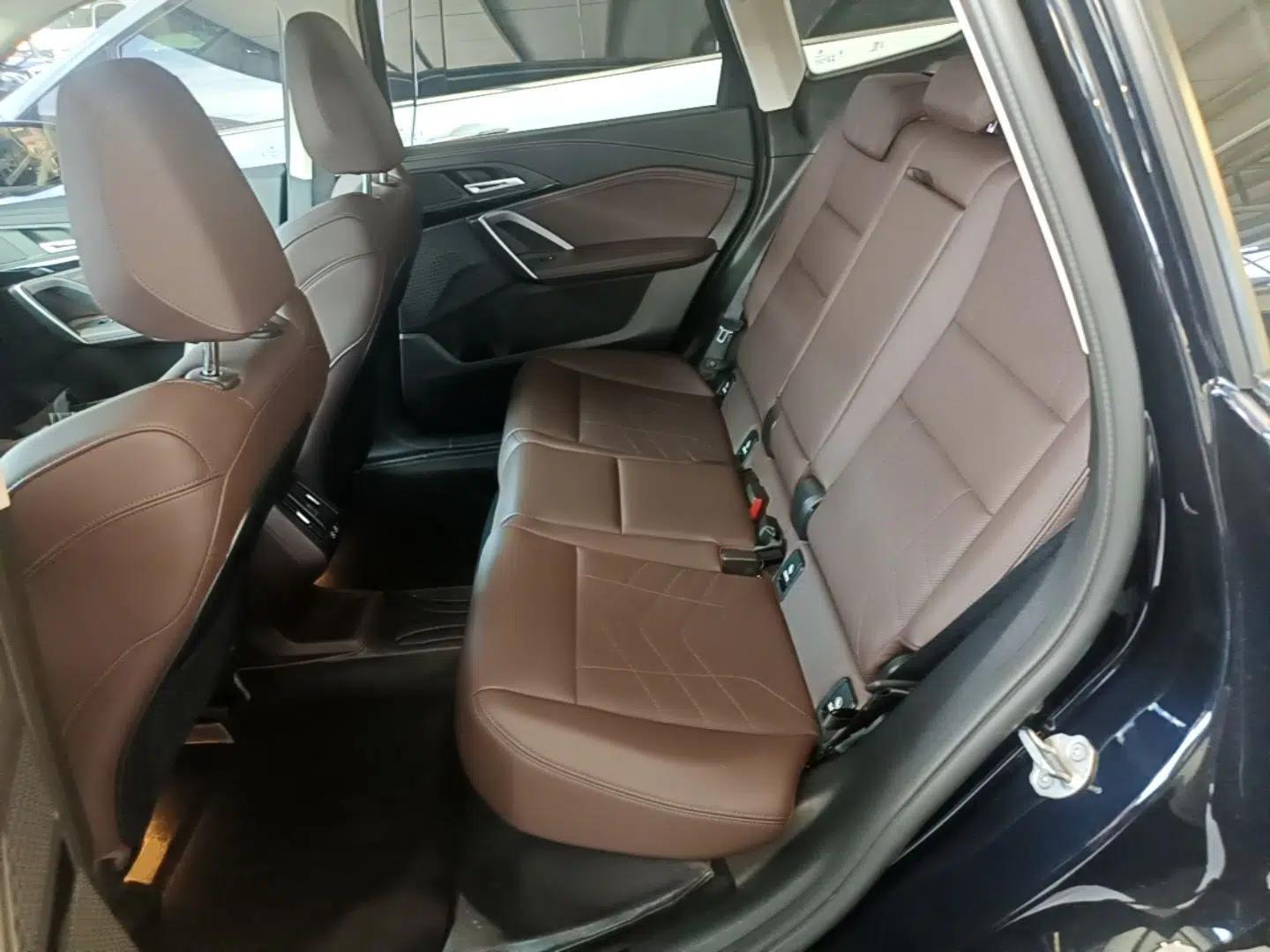 BMW iX1 2023 eDrive25L X Design Package — миниатюра 20