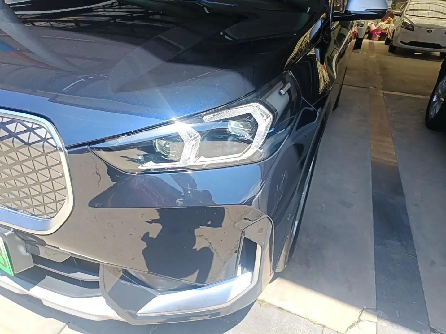 BMW iX1 2023 eDrive25L X Design Package — миниатюра 8