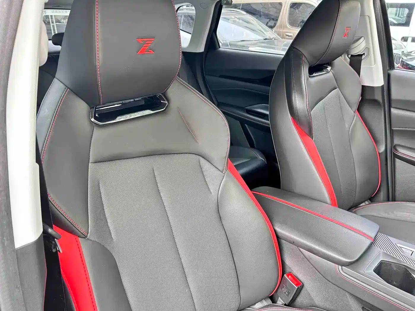 Changan Oushang Z6 2022 Blue Whale 1.5T DCT Smart Navigation Edition — миниатюра 19