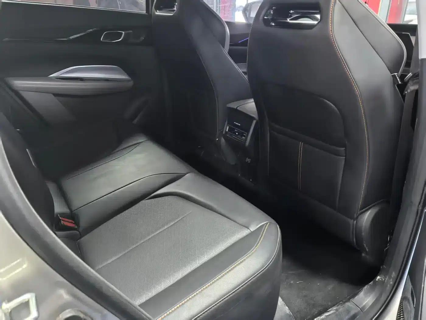 Changan Oushang Z6 2023 Blue Whale 1.5T DCT Smart Supreme Edition — миниатюра 17