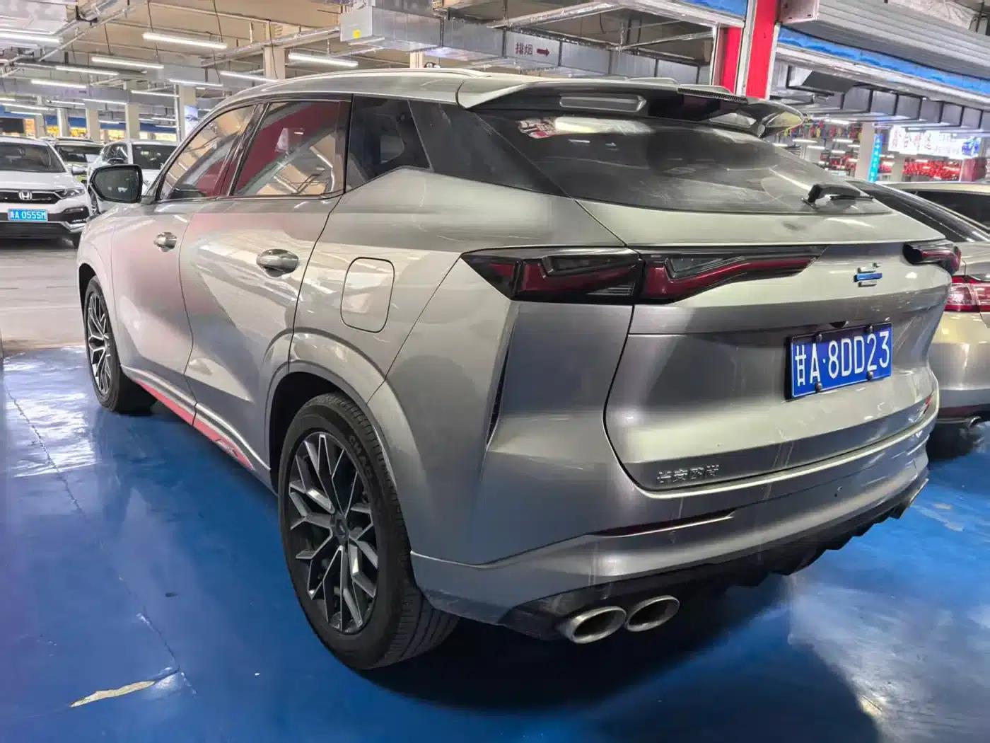 Changan Oushang Z6 2023 Blue Whale 1.5T DCT Smart Supreme Edition — миниатюра 21