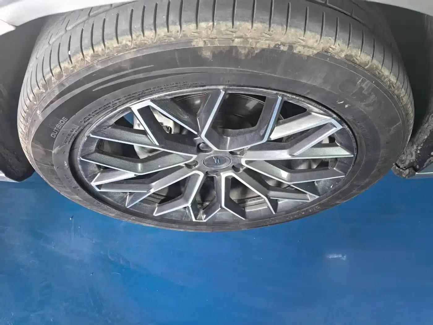 Changan Oushang Z6 2023 Blue Whale 1.5T DCT Smart Supreme Edition — миниатюра 5