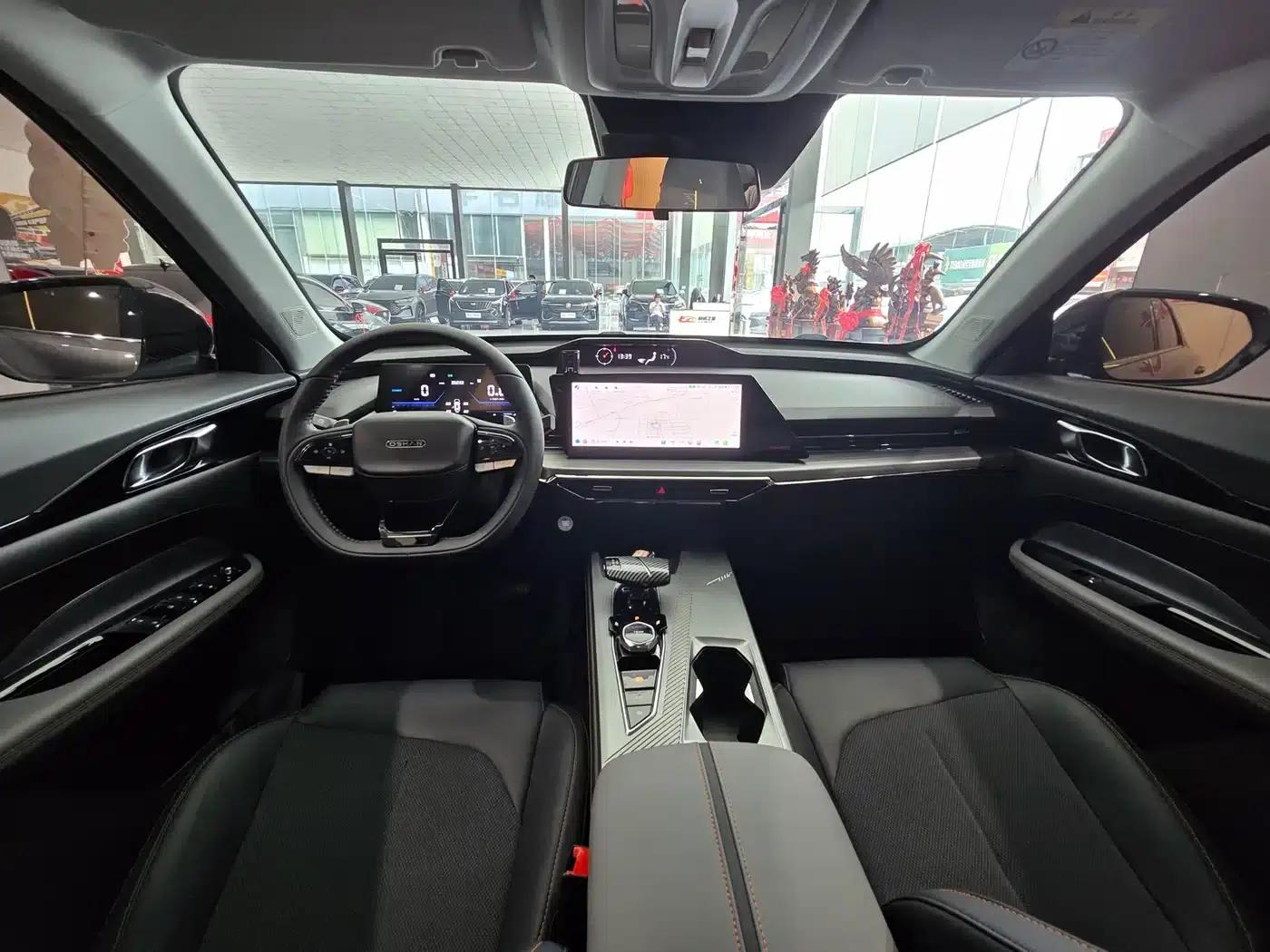 Changan Oushang Z6 2022 Blue Whale 1.5T DCT Smart Supreme Edition — миниатюра 10