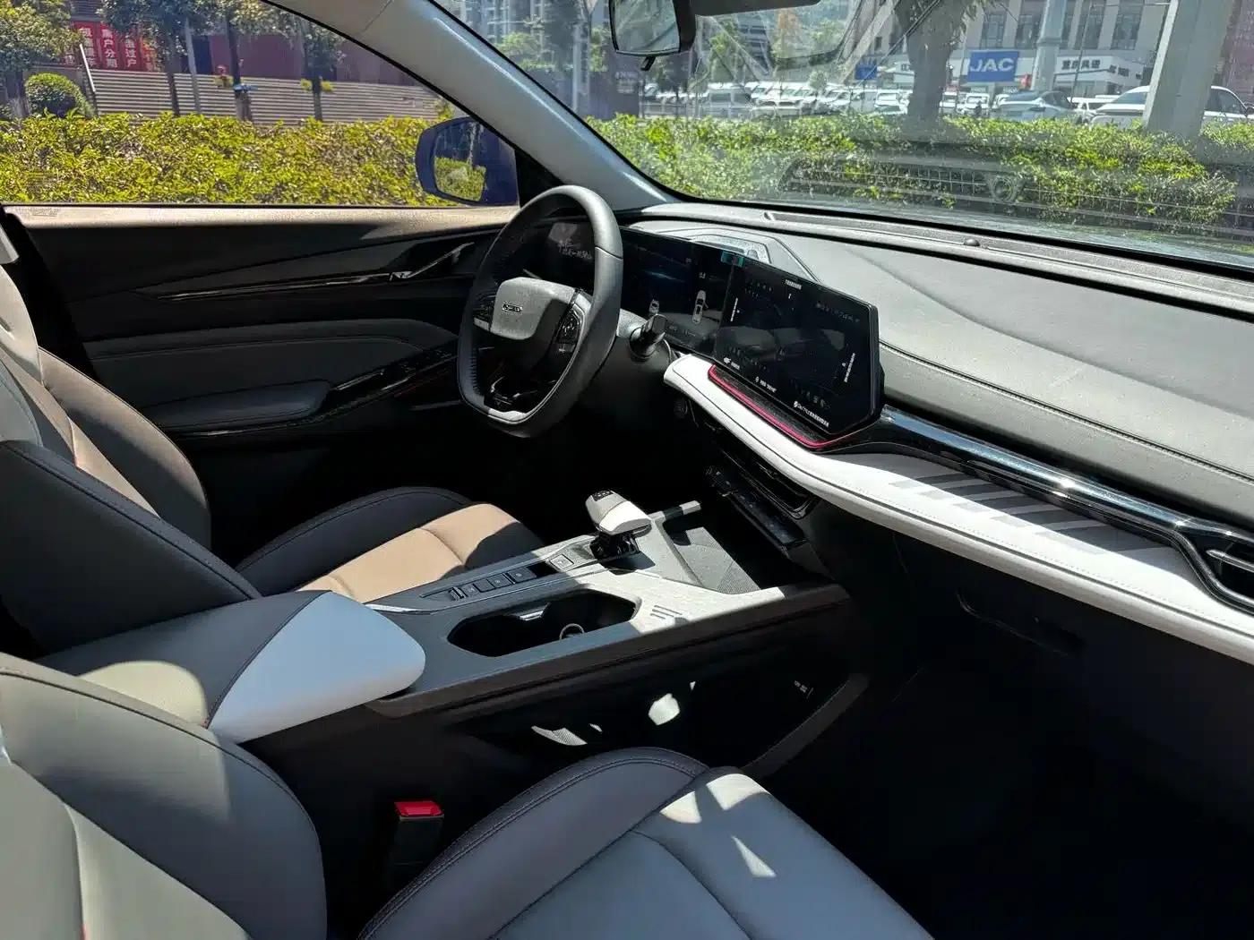 Changan Oushang X5 PLUS 2023 1.5T DCT Navigator Edition — миниатюра 11