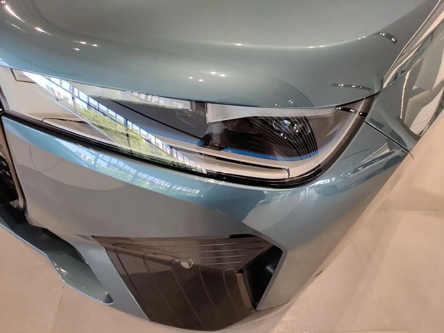 BMW iX 2023 Updated xDrive50 — миниатюра 8