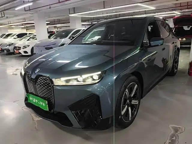 BMW iX 2022 xDrive40