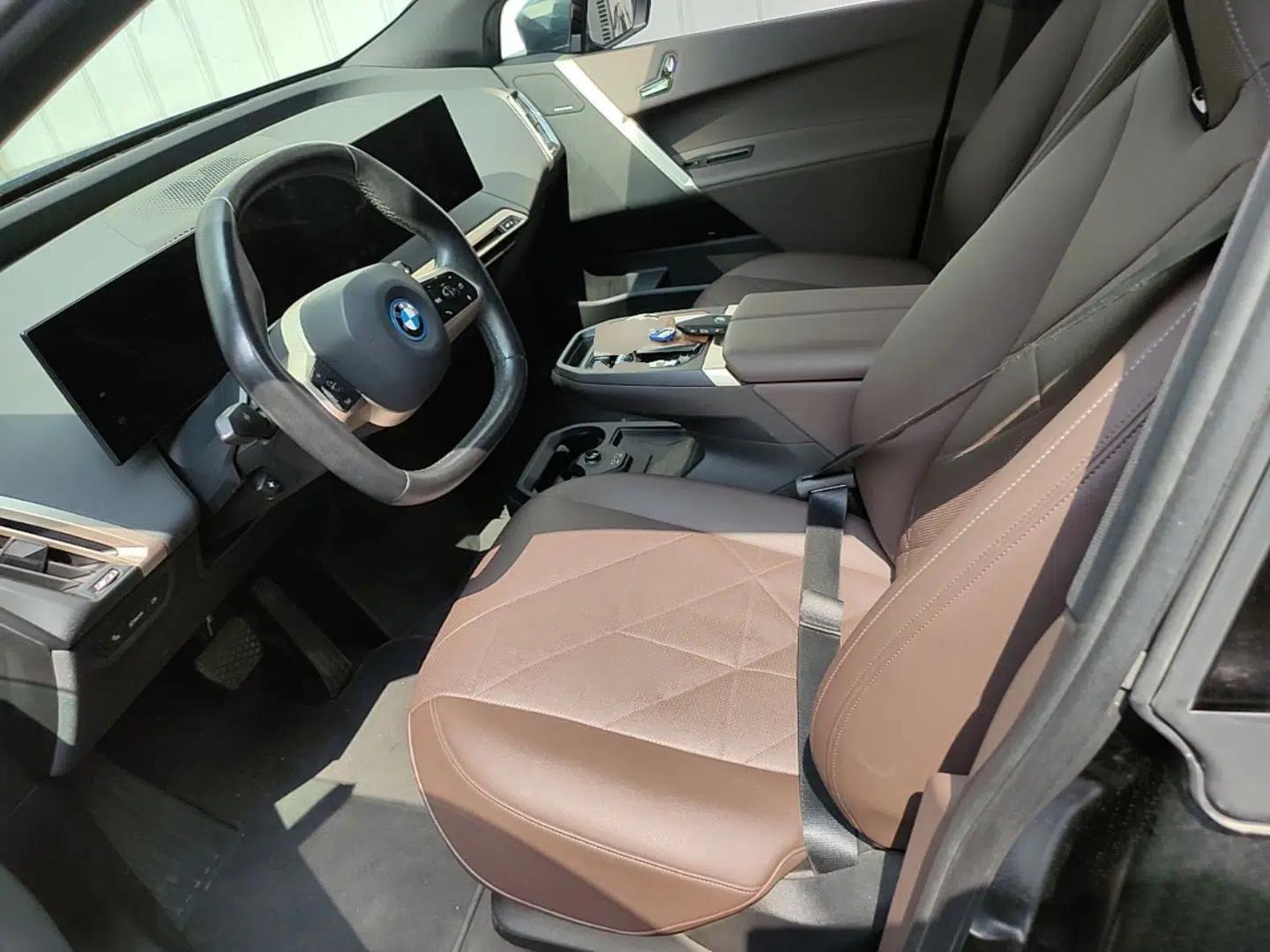 BMW iX 2022 xDrive40 — миниатюра 17