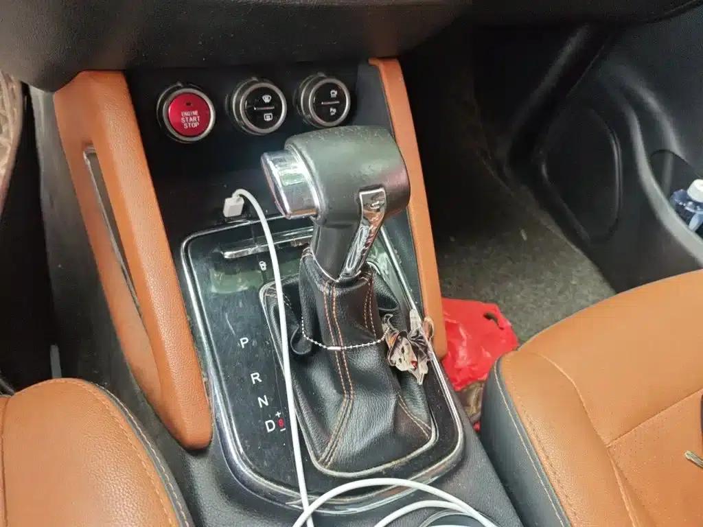 Changan Oushang CX70 2018 CX70T 1.5T Automatic Comfort Edition — миниатюра 10