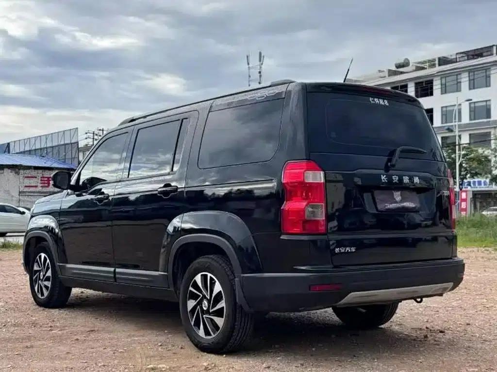 Changan Oushang X70A 2018 1.5L Manual Deluxe Edition — миниатюра 9