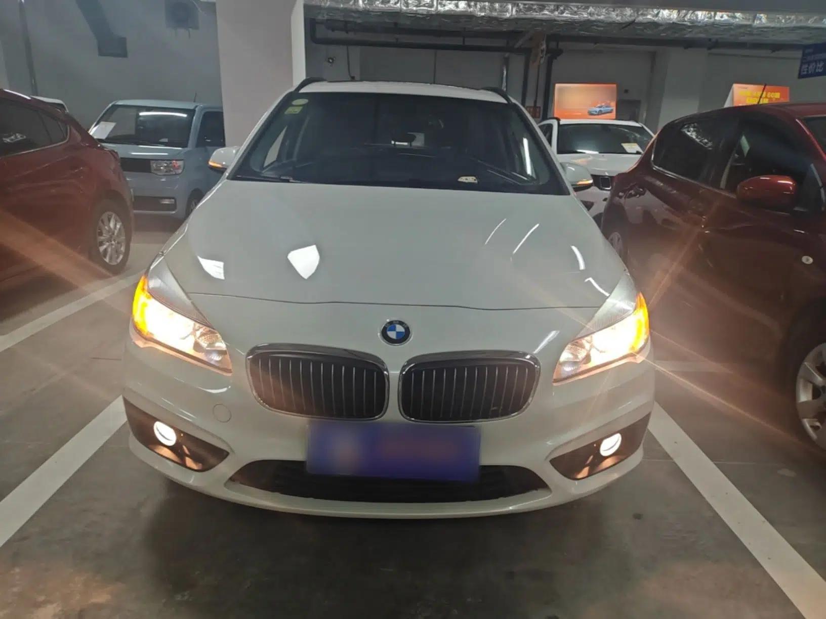 BMW 2 Series Active Tourer 2016 218i Fashion Model — миниатюра 2