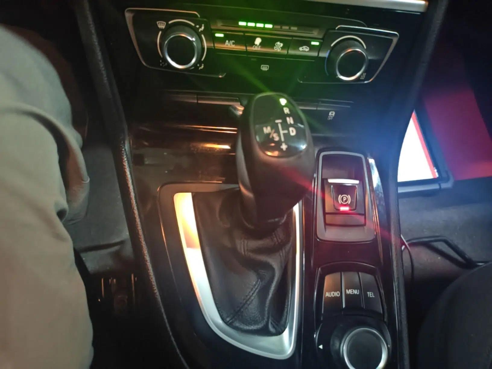 BMW 2 Series Active Tourer 2016 218i Fashion Model — миниатюра 16