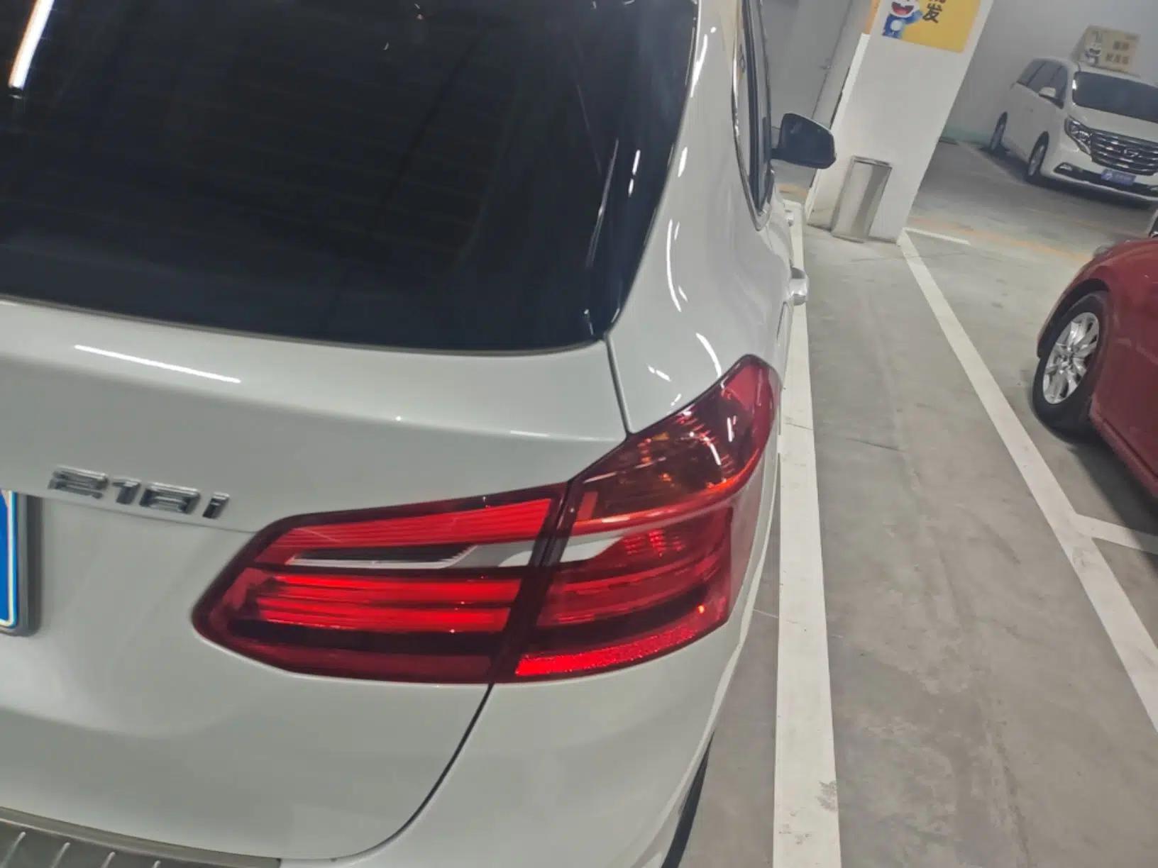 BMW 2 Series Active Tourer 2016 218i Fashion Model — миниатюра 9
