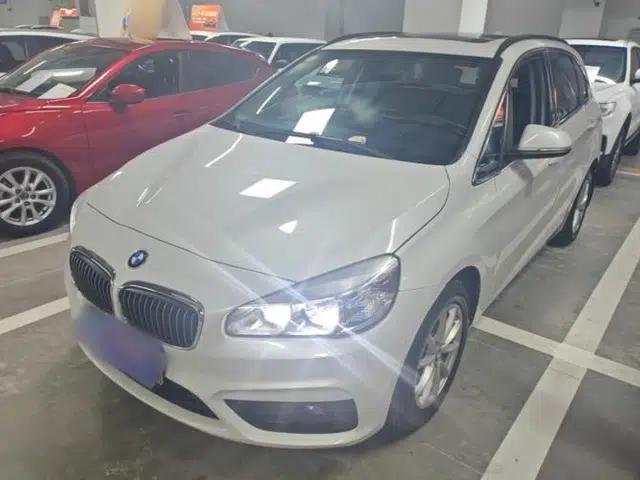 BMW 2 Series Active Tourer 2016 218i Fashion Model