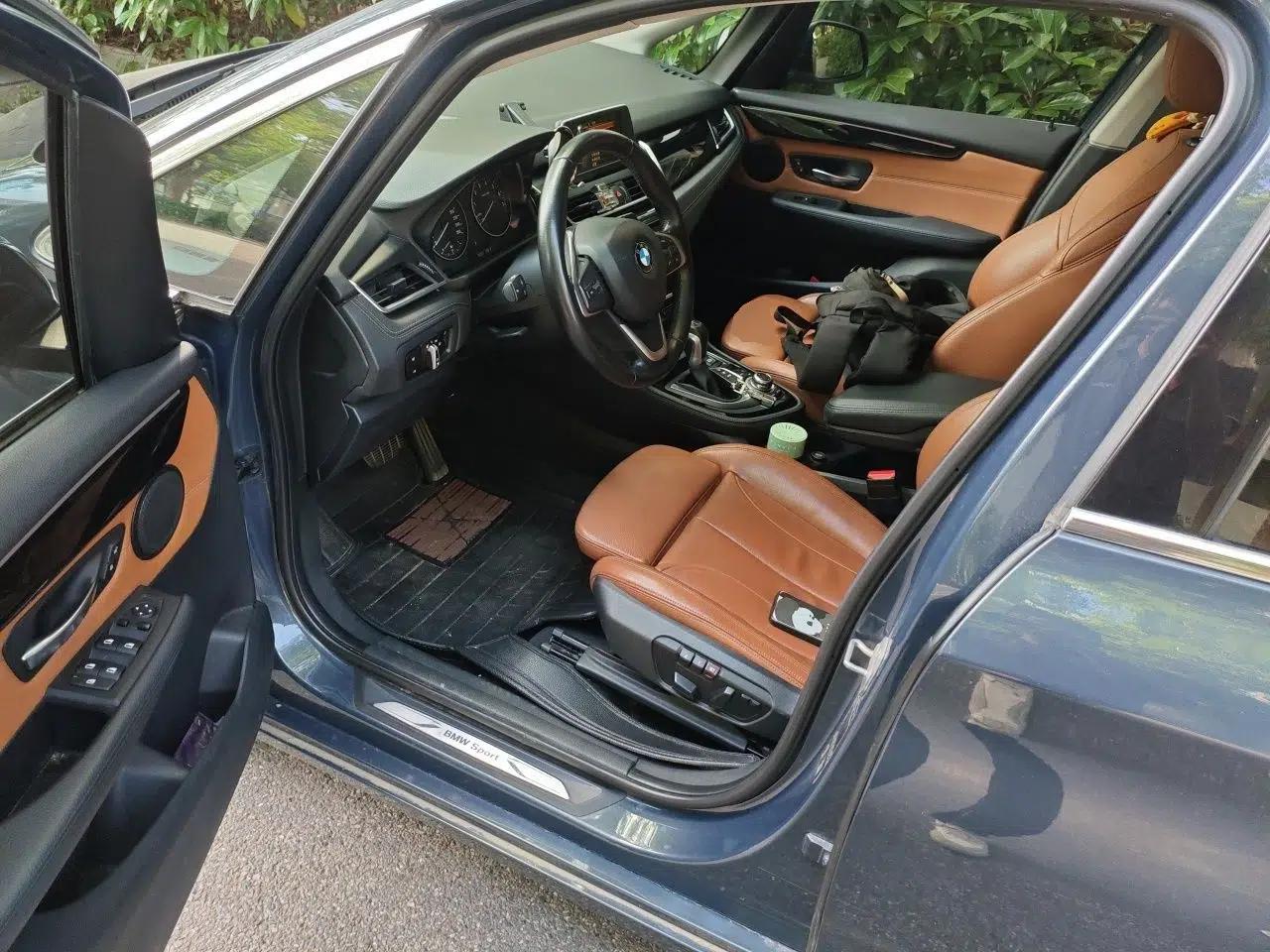 BMW 2 Series Active Tourer 2014 220i Luxury Design Package — миниатюра 16