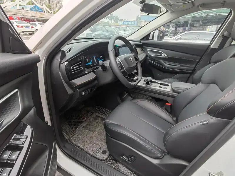 Changan X7 PLUS 2024 1.5T DCT Premium 7-seater — миниатюра 10