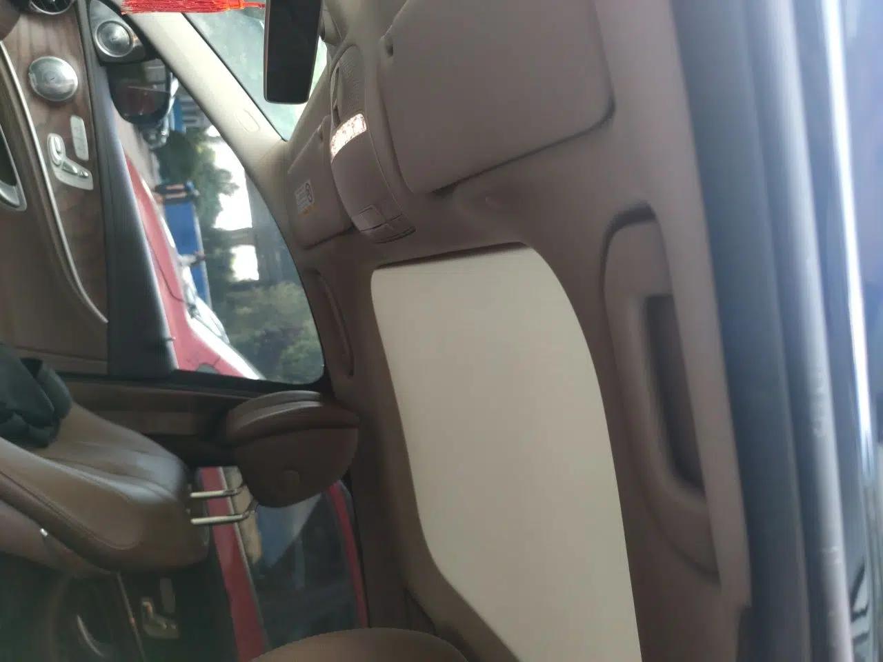 Mercedes-Benz E-Class 2019 E 300 L Luxury Model — миниатюра 18