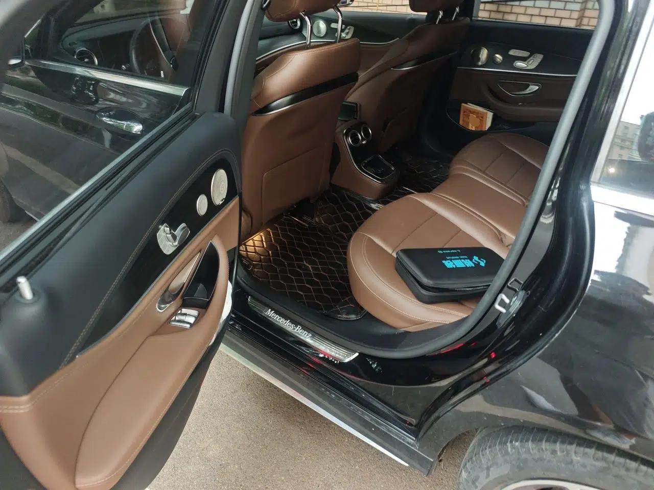 Mercedes-Benz E-Class 2021 E 300 L Sport Luxury Edition — миниатюра 17