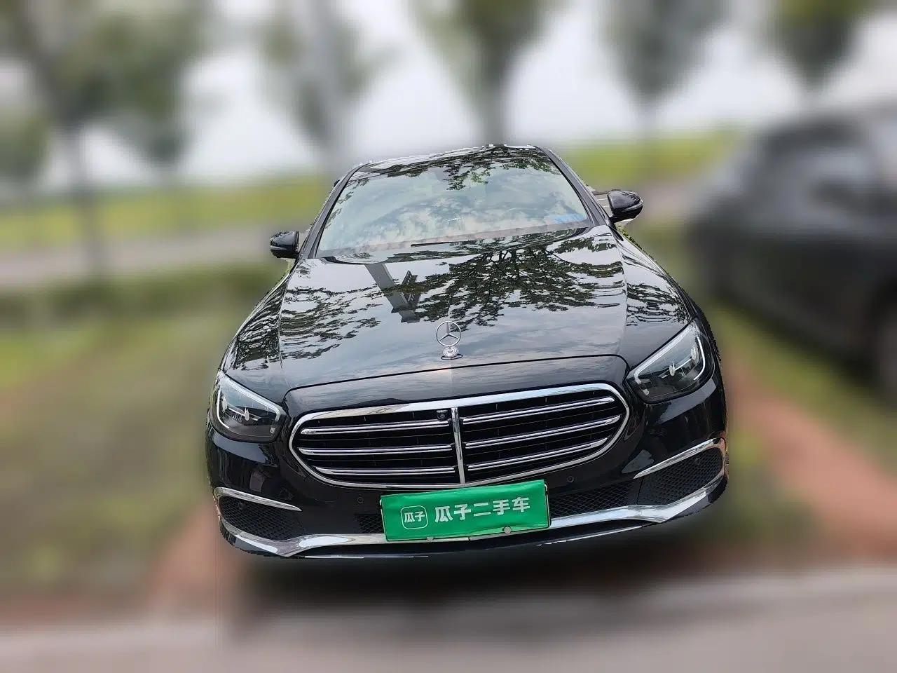 Mercedes-Benz E-Class New Energy 2023 E 350 e L Plug-in Hybrid Sedan — миниатюра 2