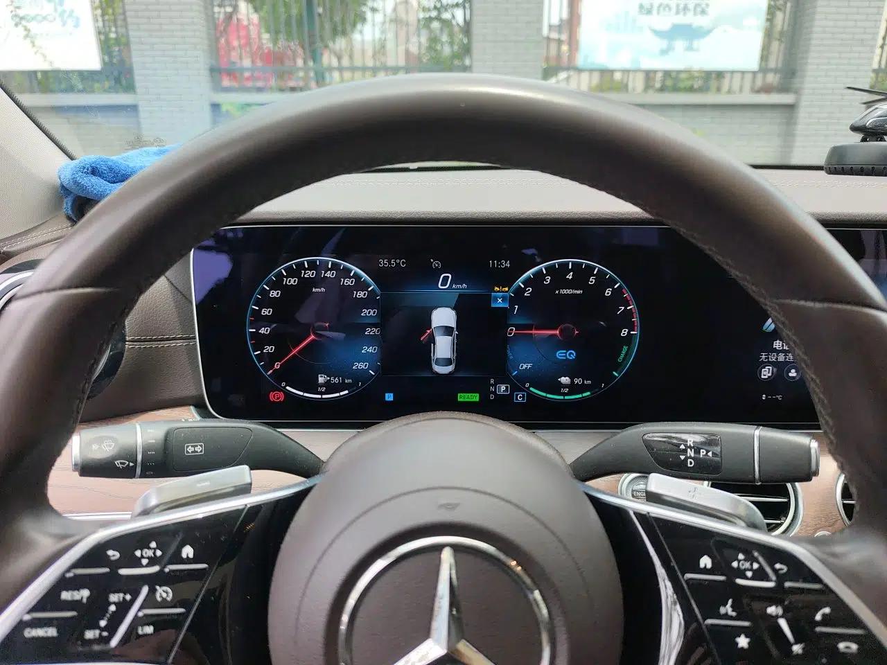 Mercedes-Benz E-Class New Energy 2023 E 350 e L Plug-in Hybrid Sedan — миниатюра 11