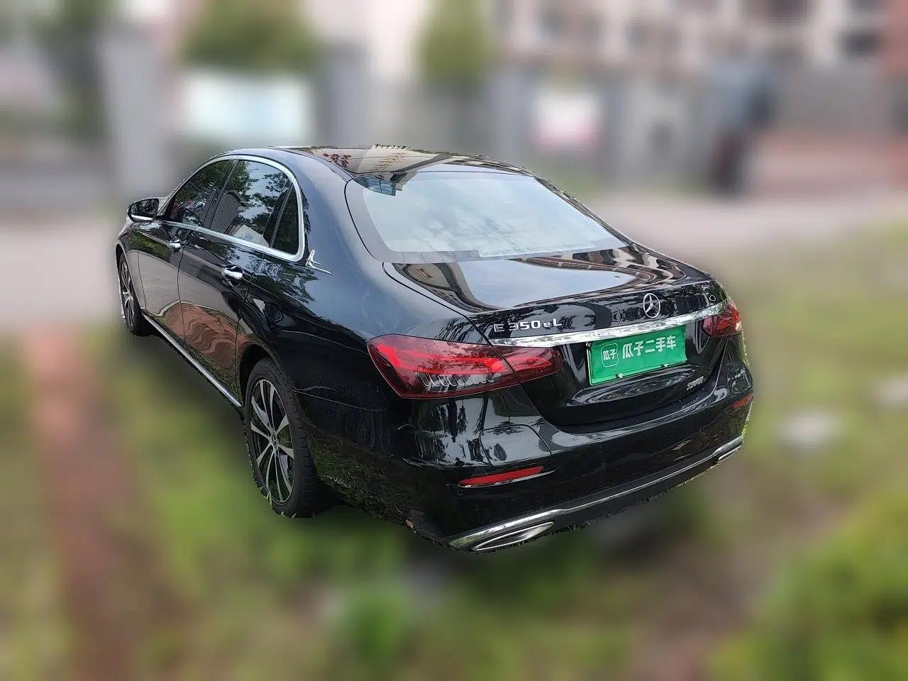 Mercedes-Benz E-Class New Energy 2023 E 350 e L Plug-in Hybrid Sedan — миниатюра 4