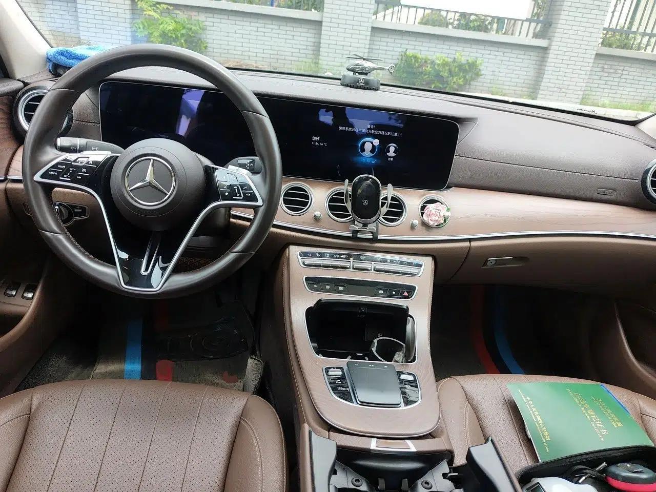 Mercedes-Benz E-Class New Energy 2023 E 350 e L Plug-in Hybrid Sedan — миниатюра 9