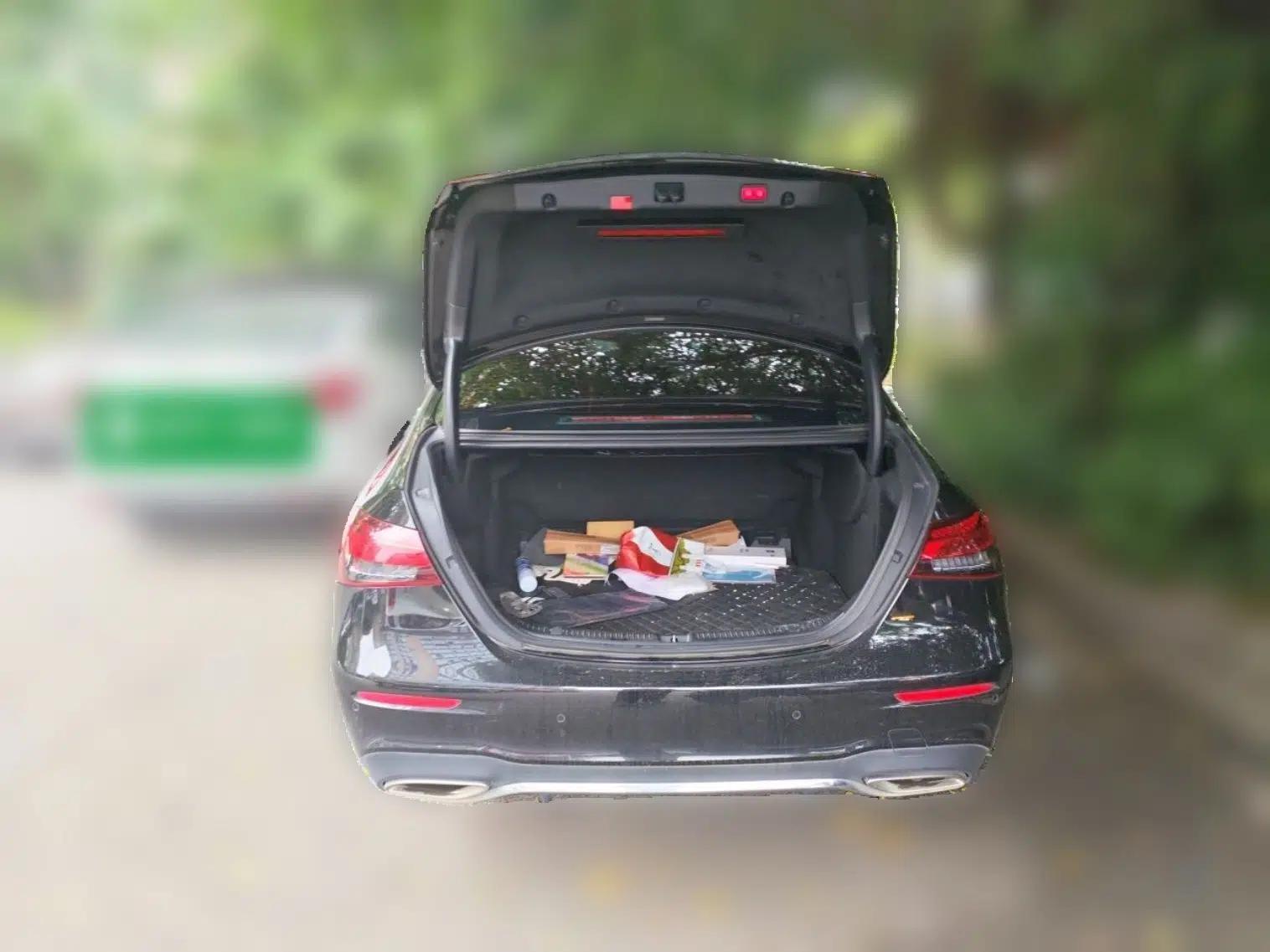 Mercedes-Benz E-Class 2023 E 300 L Sporty and Stylish Model — миниатюра 18