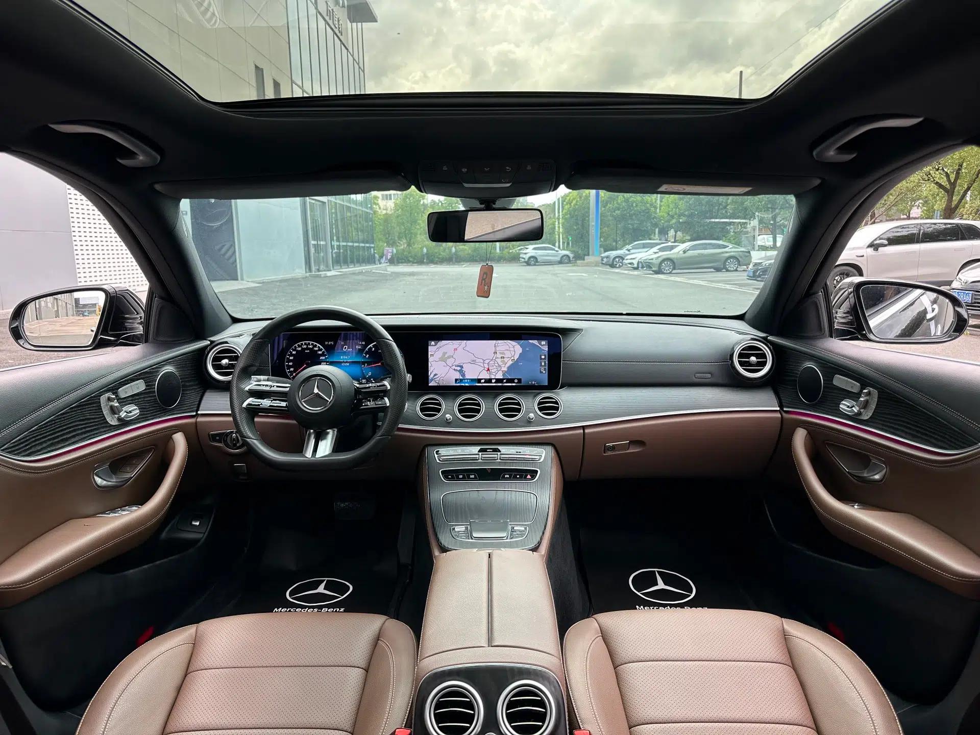 Mercedes-Benz E-Class 2023 E 300 L Sporty and Stylish Model — миниатюра 20