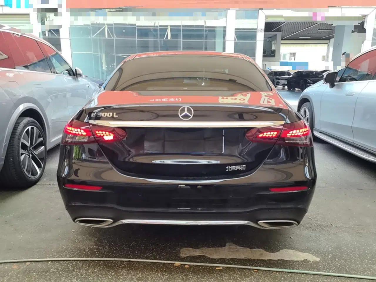 Mercedes-Benz E-Class 2022 Revised Version E 300 L Sporty and Stylish Edition — миниатюра 5