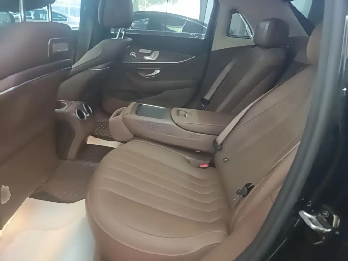 Mercedes-Benz E-Class 2020 Restyled E 300 L Exclusive Edition — миниатюра 20