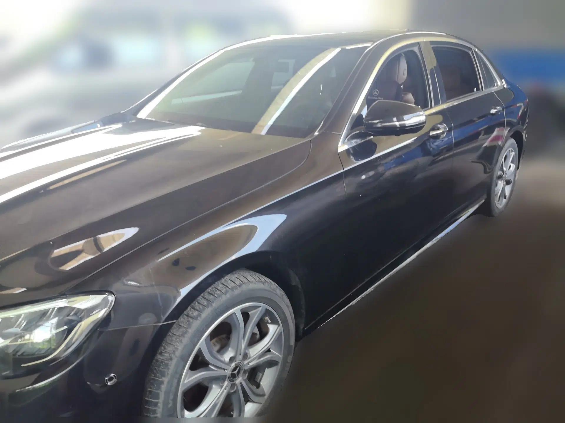 Mercedes-Benz E-Class 2021 Restyled E 300 L Sporty and Stylish Edition — миниатюра 1