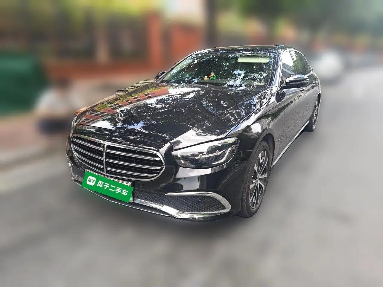 Mercedes-Benz E-Class New Energy 2022 Restyled E 350 e L Plug-in Hybrid Sedan — миниатюра 1